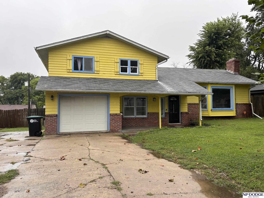 5220 Mary Street, Omaha