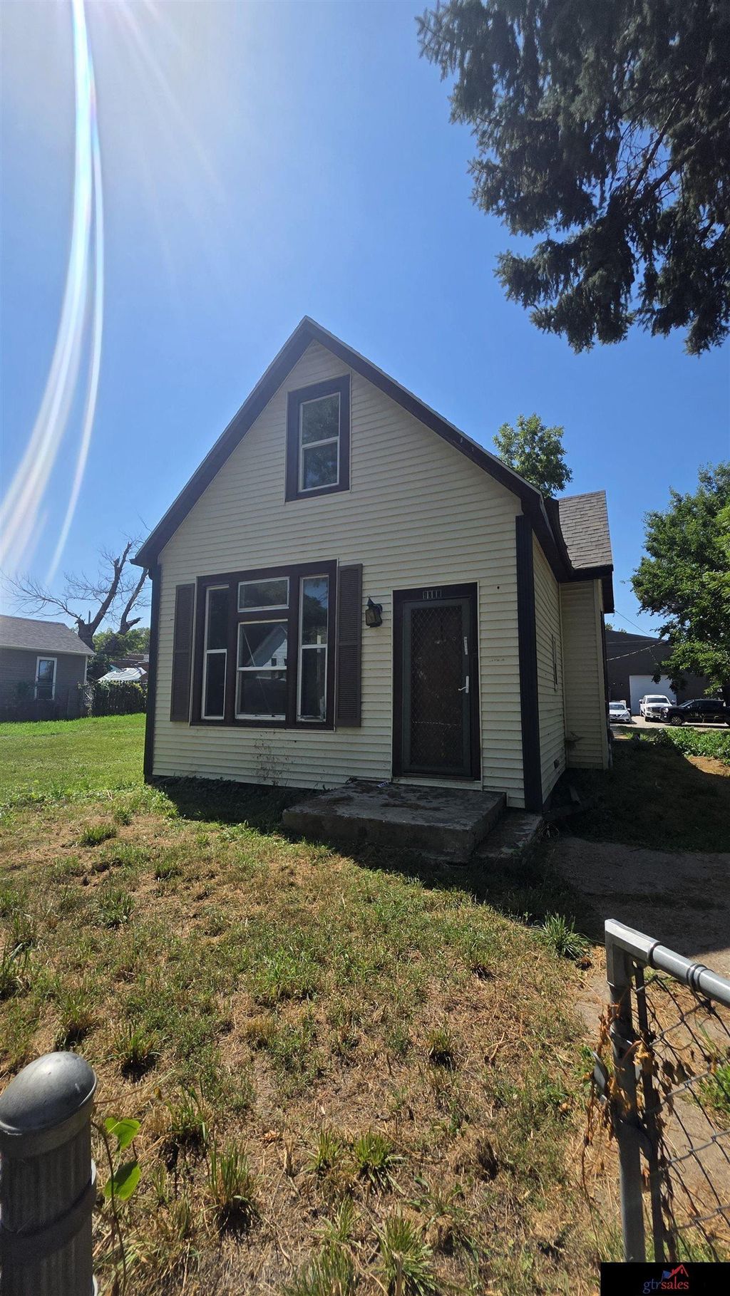 4025 Charles Street, Omaha