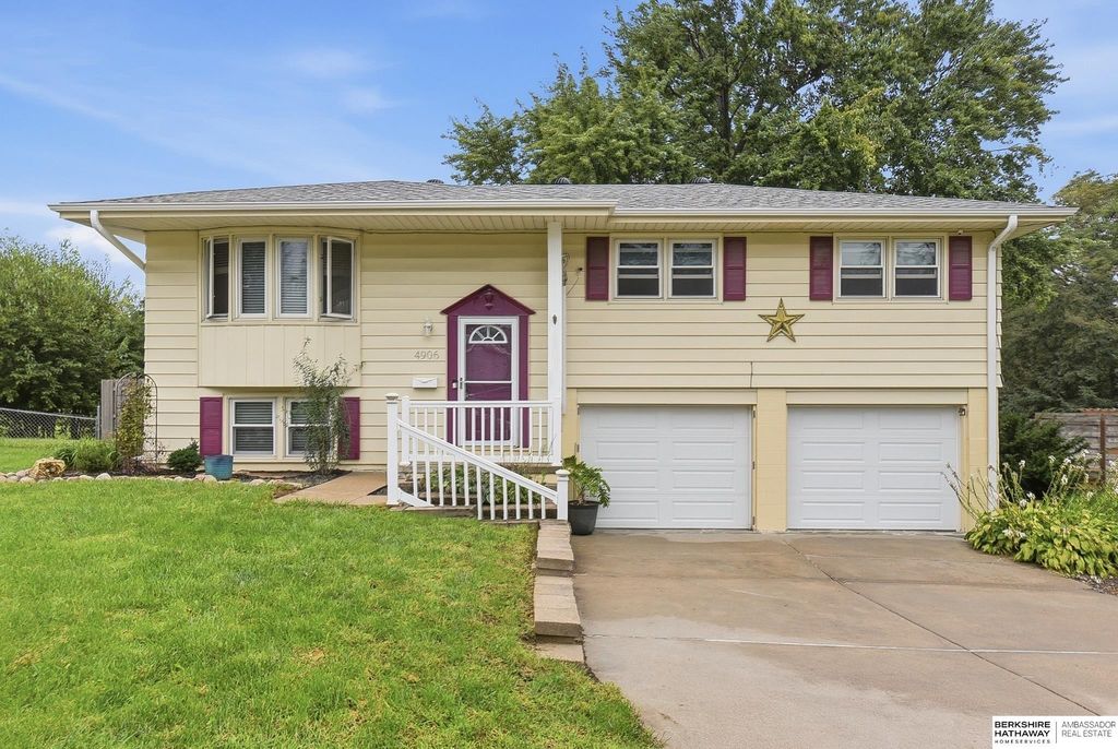 4906 S 91st Street, Omaha