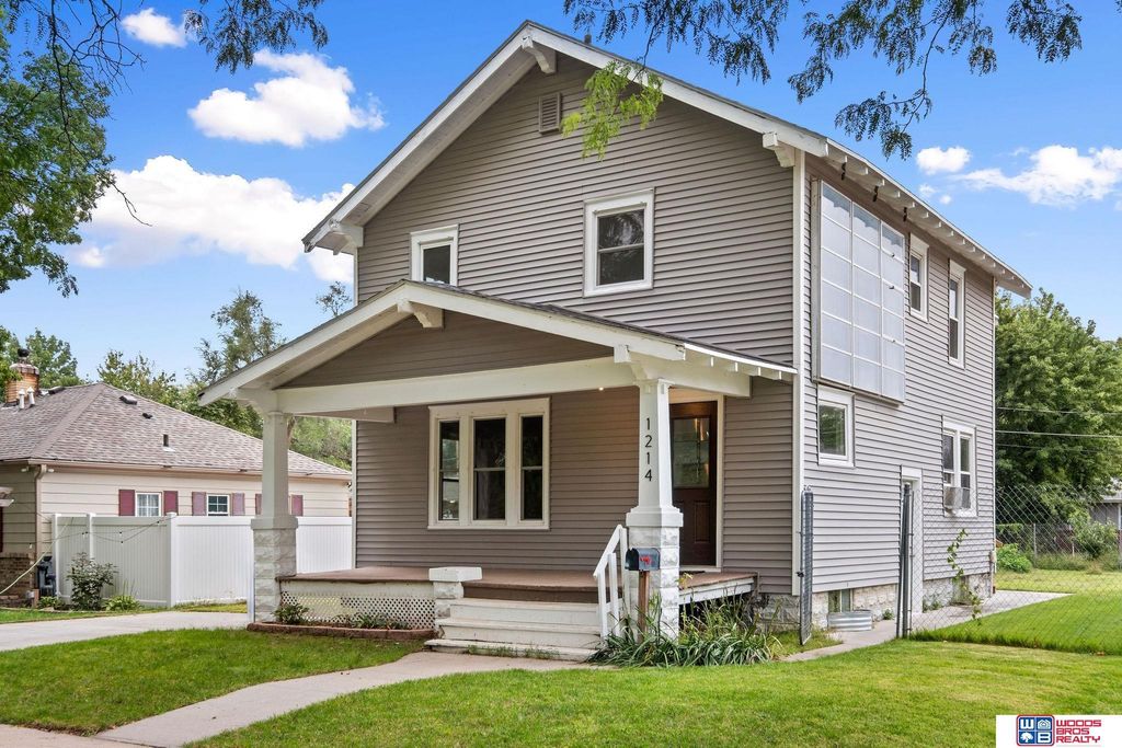 1214 S 30th Street, Lincoln