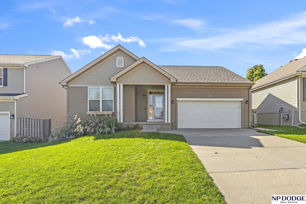 20815 Charles Street, Elkhorn