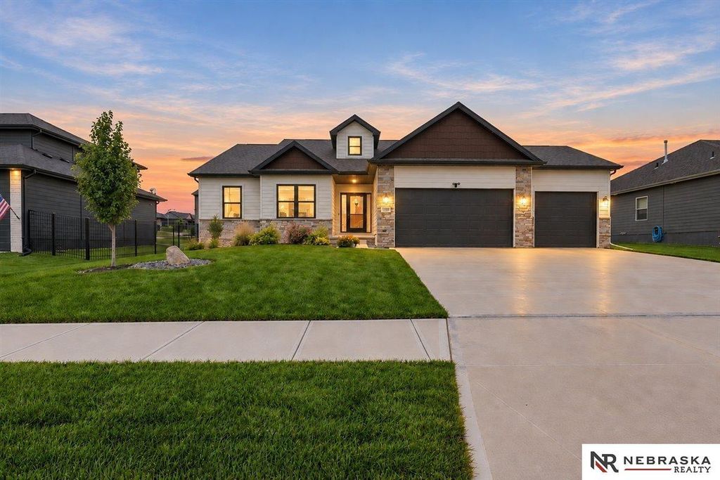 11010 N 169th Street, Bennington