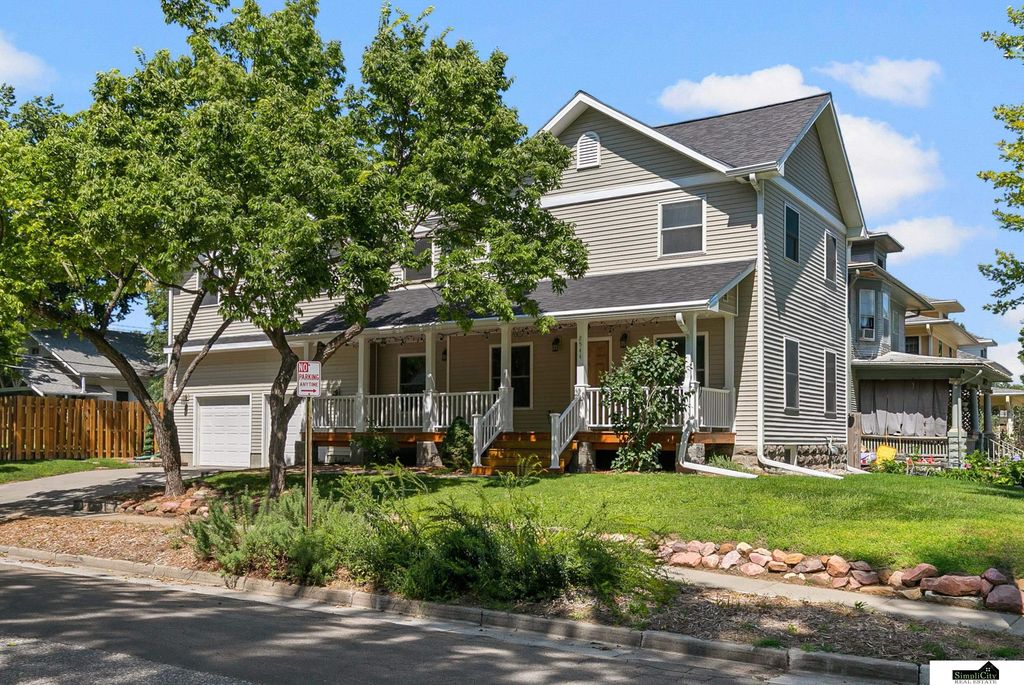 2544 Sumner Street, Lincoln