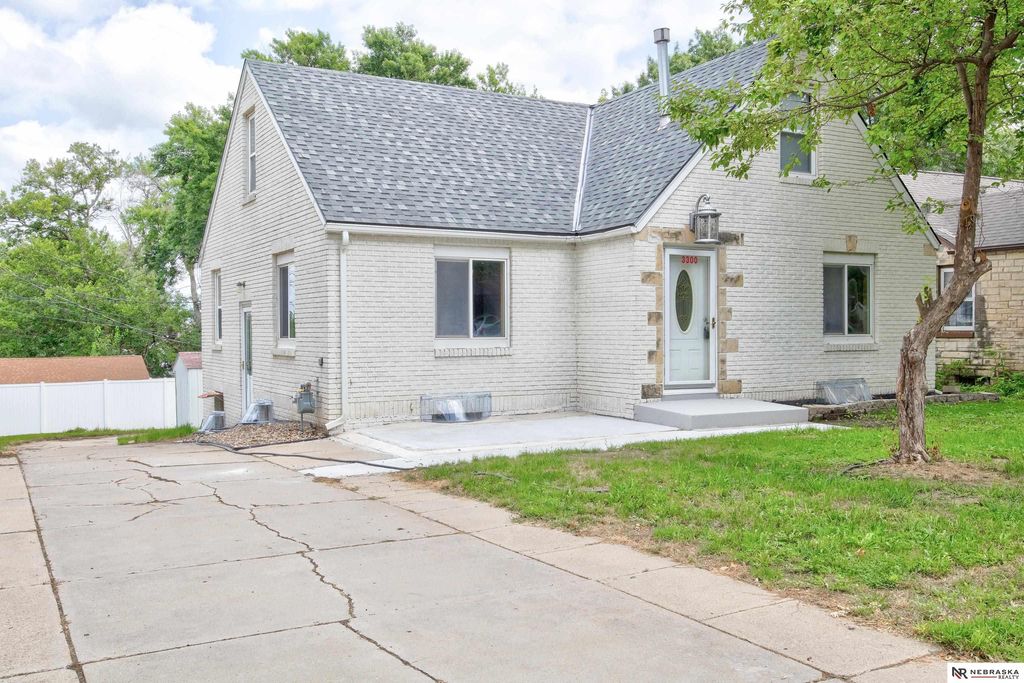 3300 S 48th Street, Lincoln