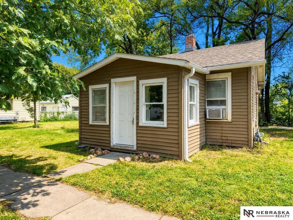 5916 Havelock Avenue, Lincoln