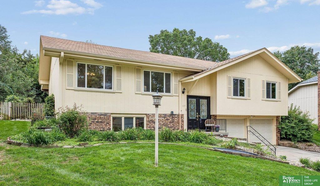 431 S 150 Circle, Omaha