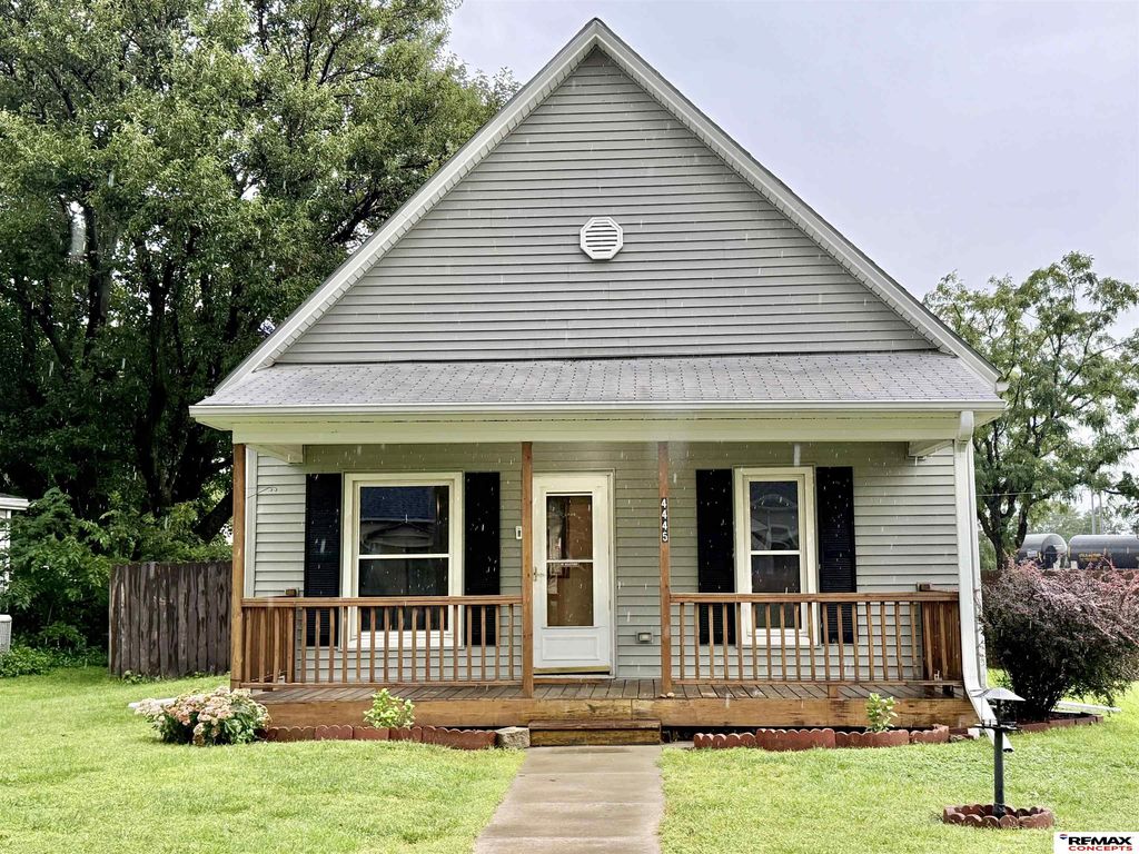 4445 N 60th Street, Lincoln