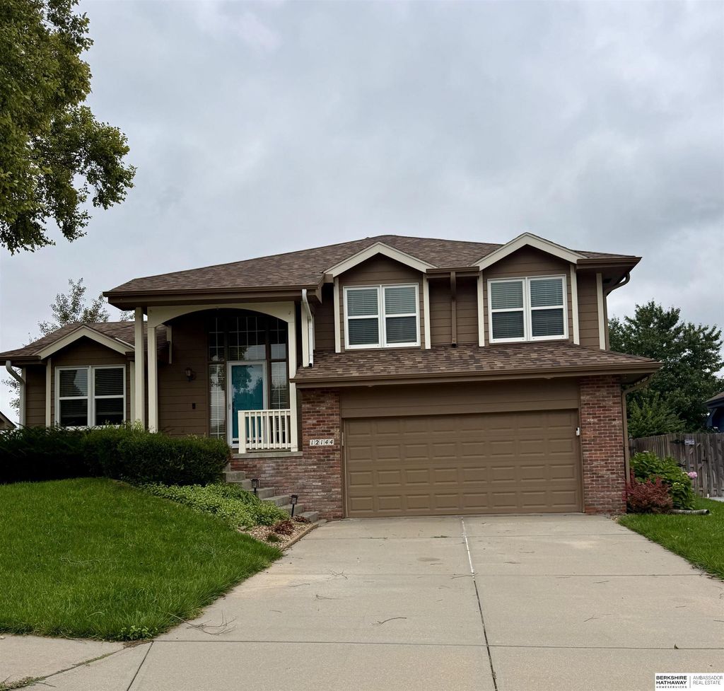 12144 S 221st Street, Gretna