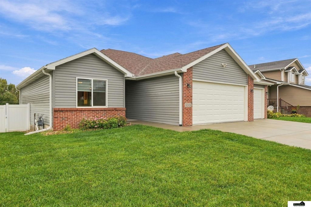 9009 Blacksmith Road, Lincoln