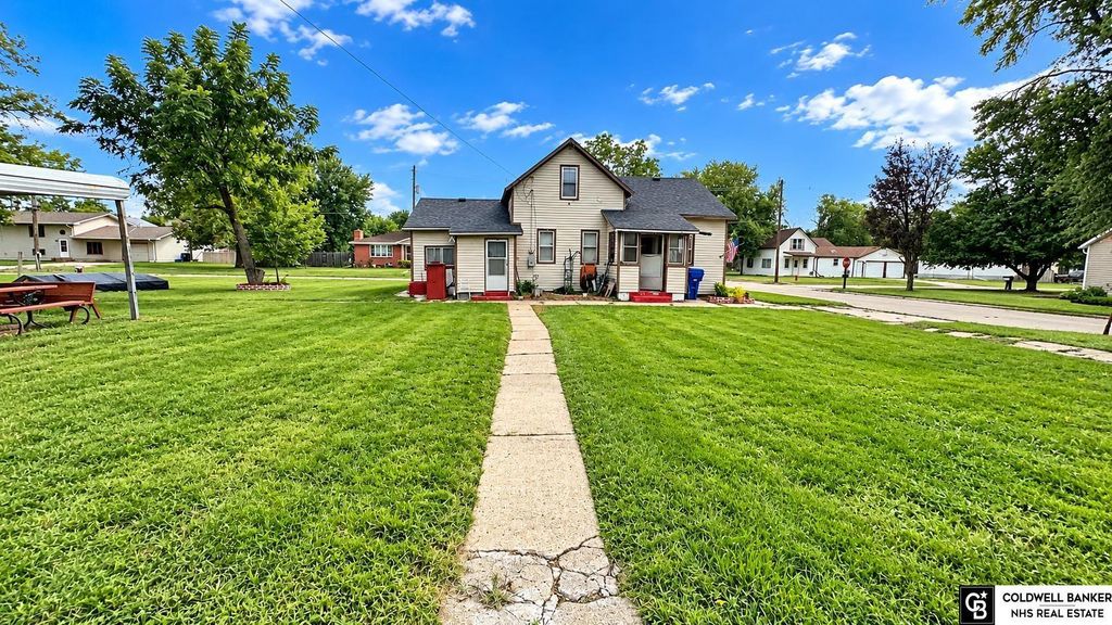 103 S East Street, Wilber