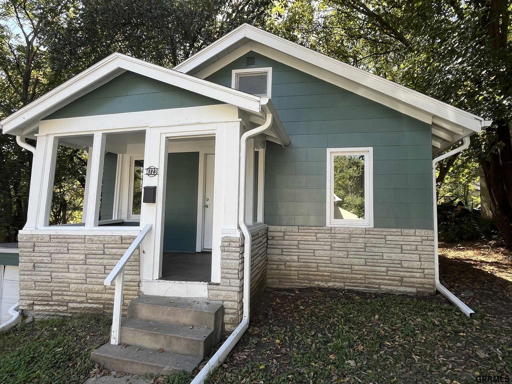 4723 Fowler Avenue, Omaha