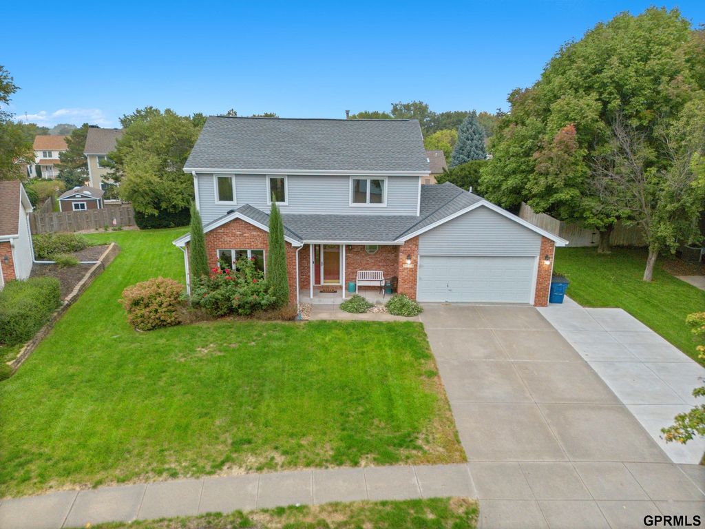 3024 Chisholm Place, Lincoln