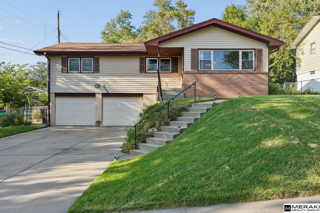 6124 Jaynes Street, Omaha