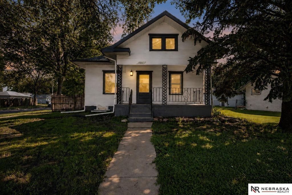 6841 Havelock Avenue, Lincoln