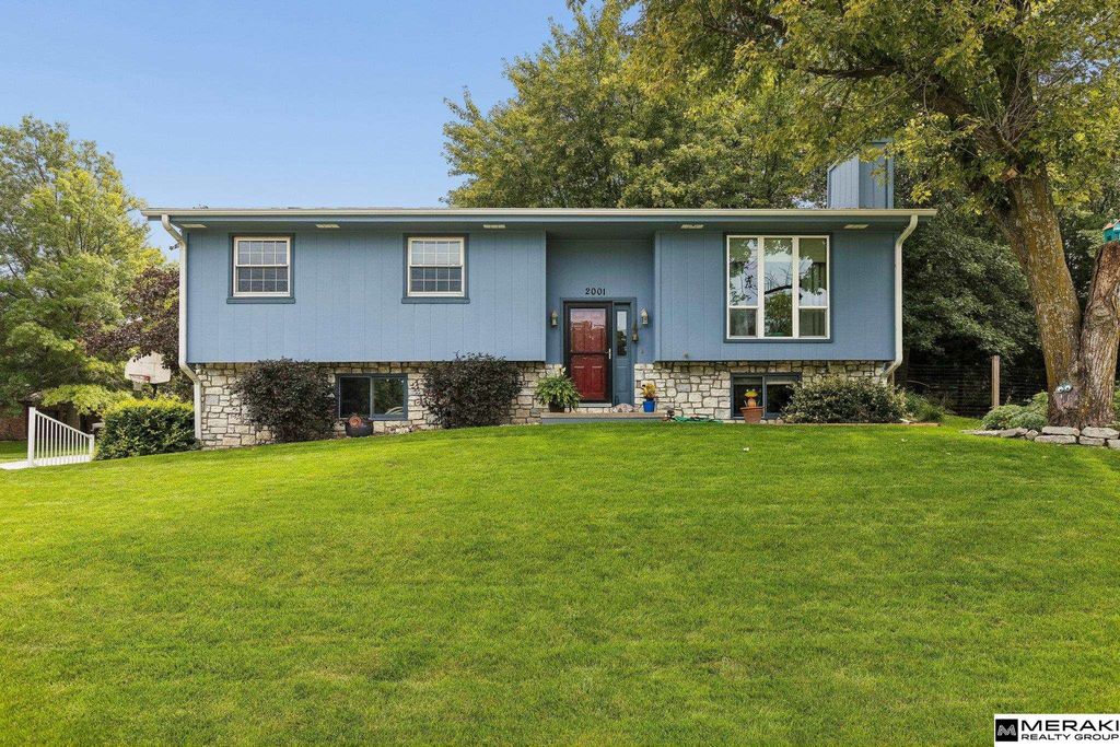 2001 N Ridge Drive, Plattsmouth