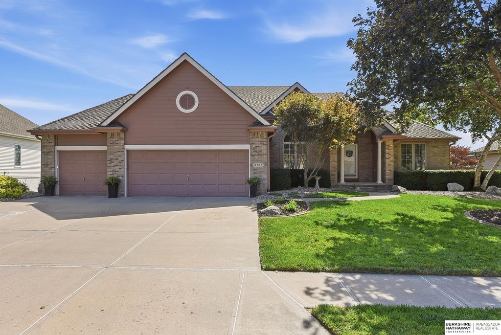 9913 S 176th Street, Omaha