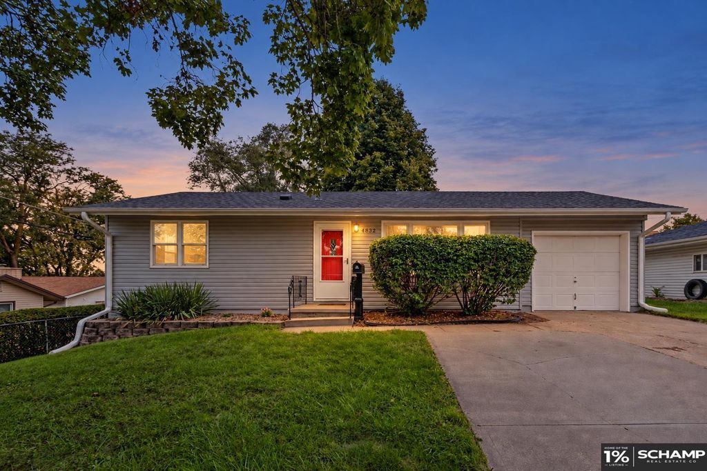 4832 Grover Street, Omaha