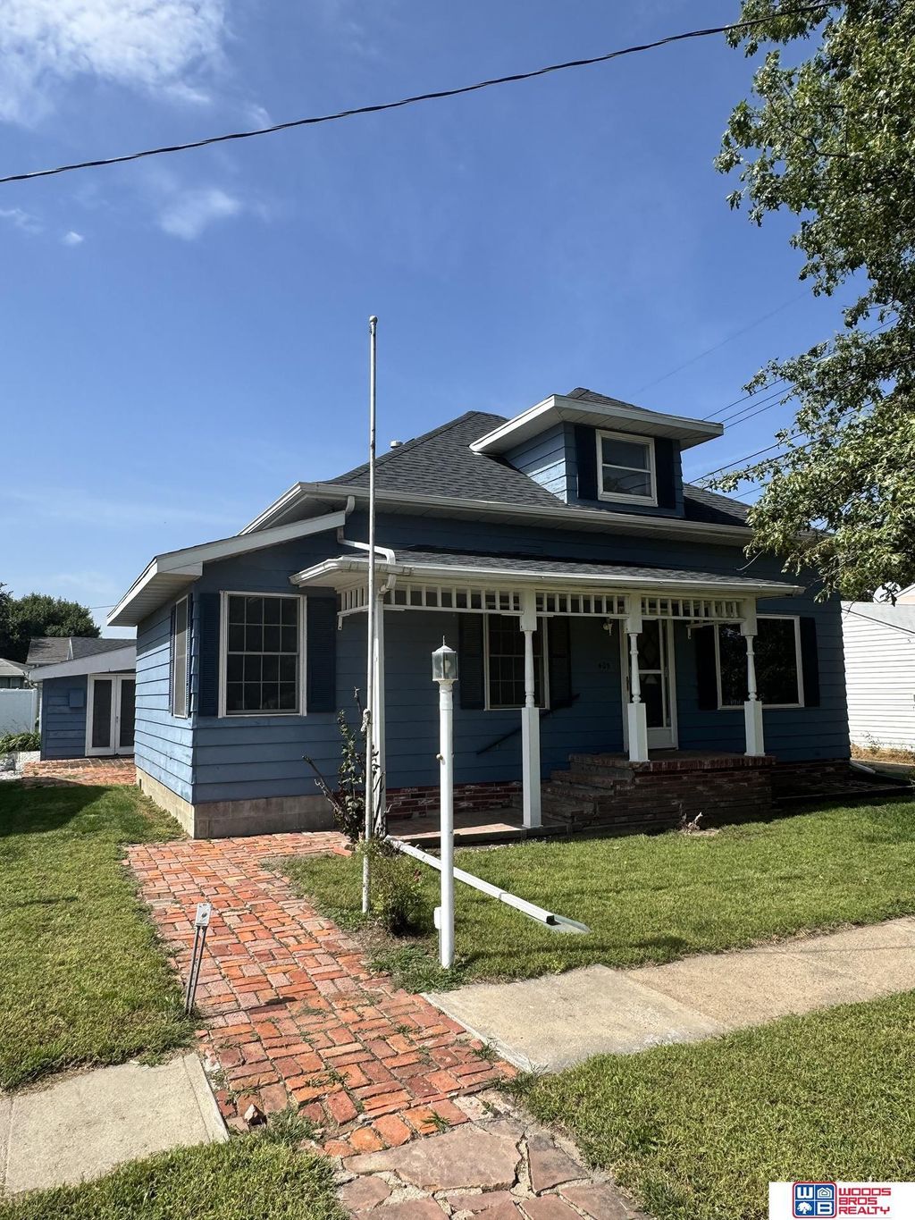 405 N Chestnut Street, Shelby