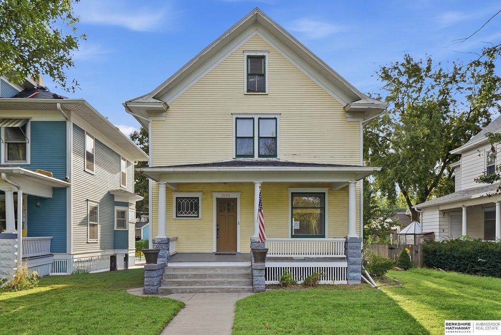 1020 S 8th Street, Lincoln