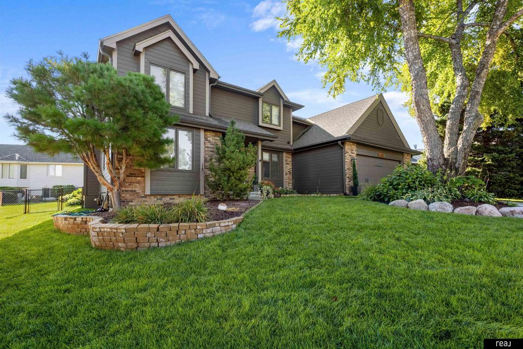 4315 S 153rd Street, Omaha