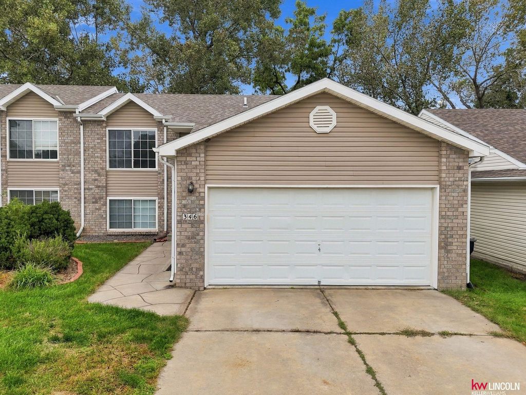 346 W Irving Street, Lincoln