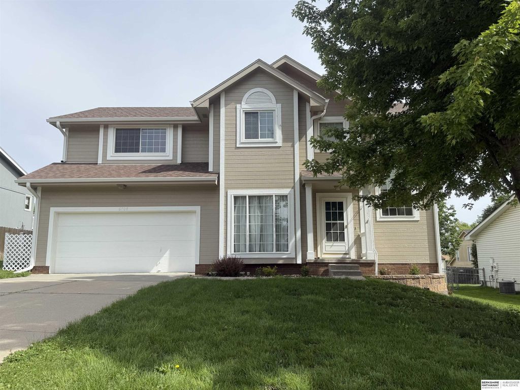 6708 Michelle Avenue, La Vista