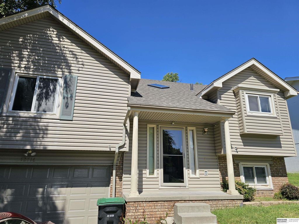 12716 Camden Avenue, Omaha
