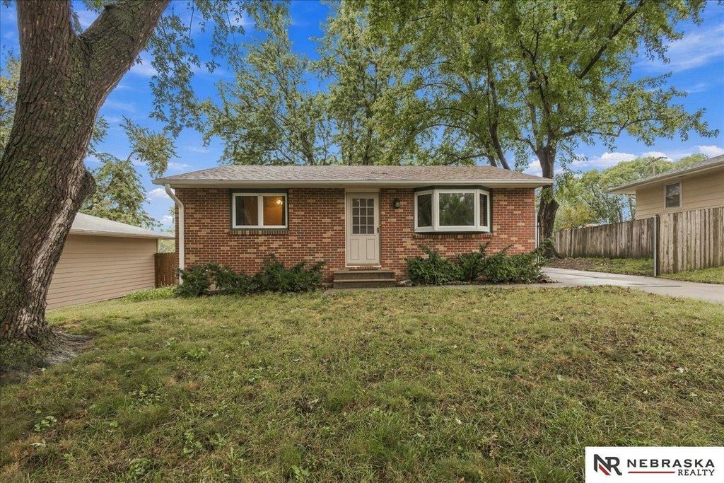 1541 Fairfield Street, Lincoln