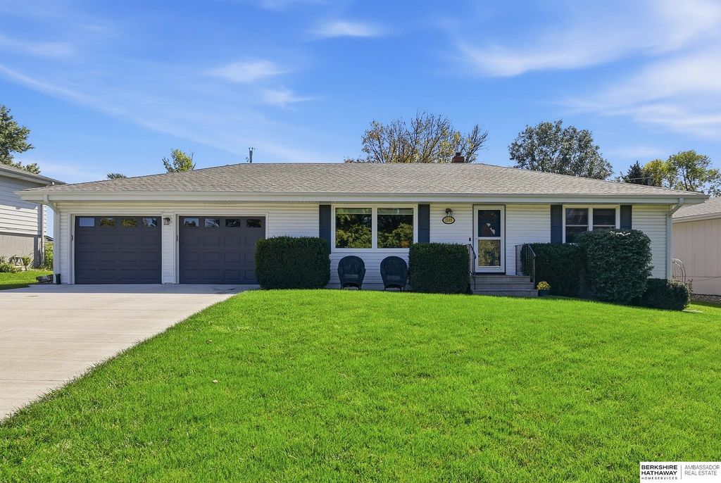 3509 Gateway Road, Elkhorn