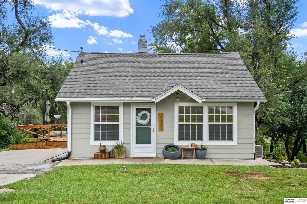 2503 N 88th Street, Omaha