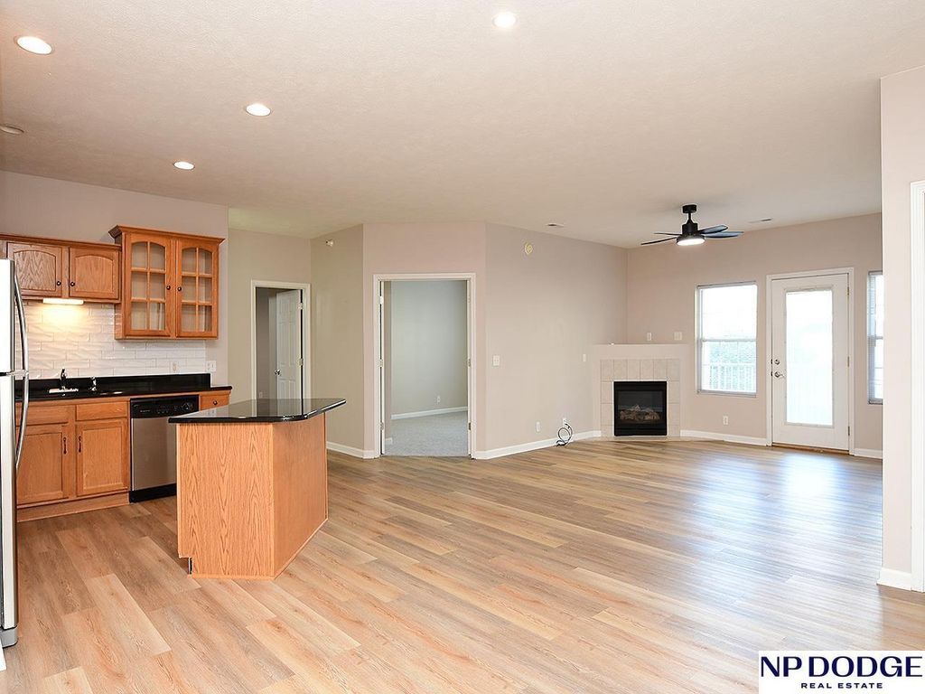 3310 N 147 Court, Unit 2201, Omaha