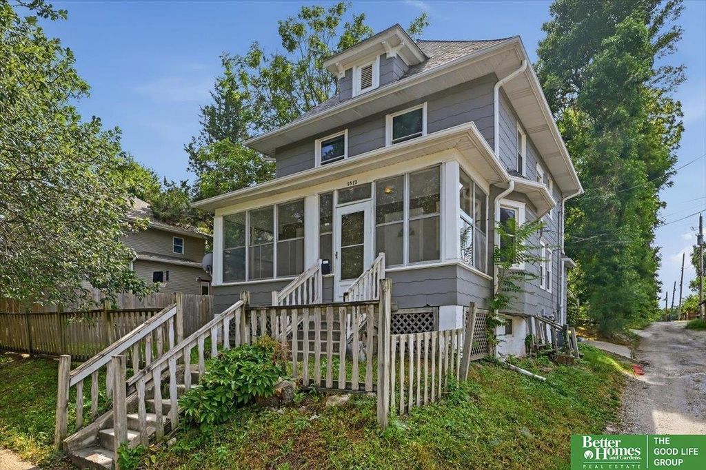 1512 N 40 Street, Omaha