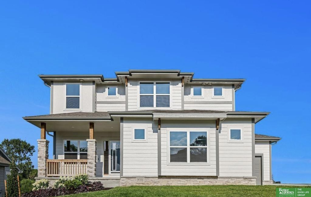 8701 N 177th Street, Bennington