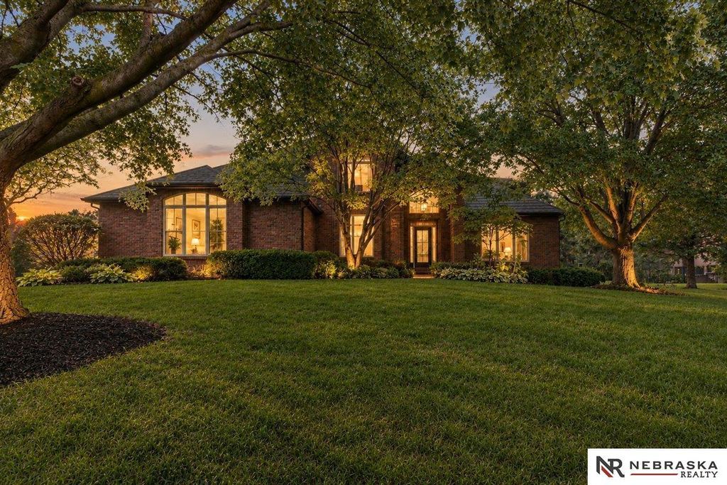 1421 N 138th Street, Omaha