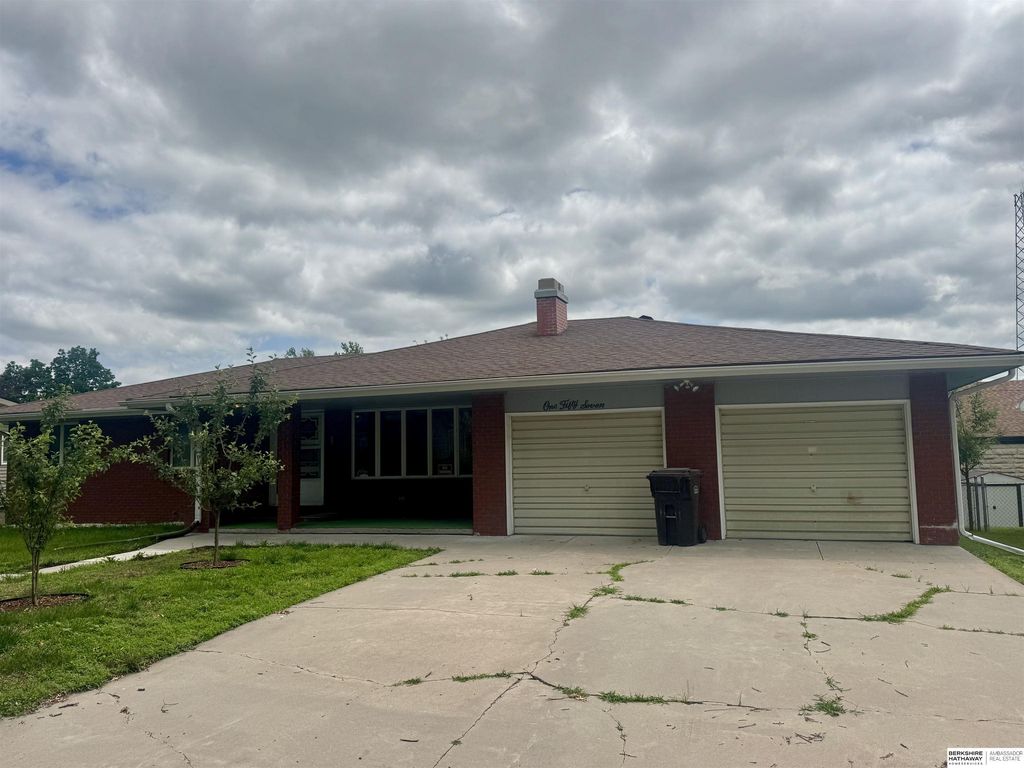 157 Washington Street, Tecumseh