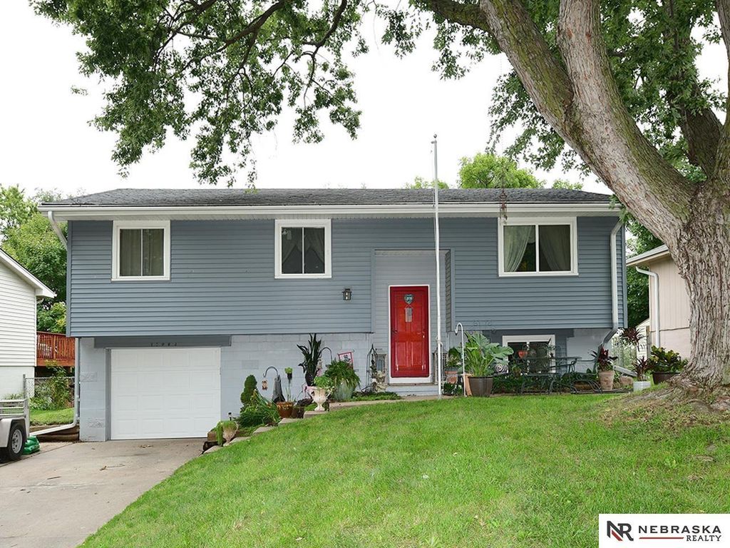 12004 N 157th Street, Bennington