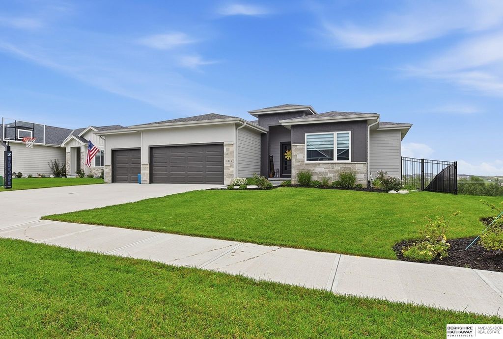 11015 N 169th Street, Bennington