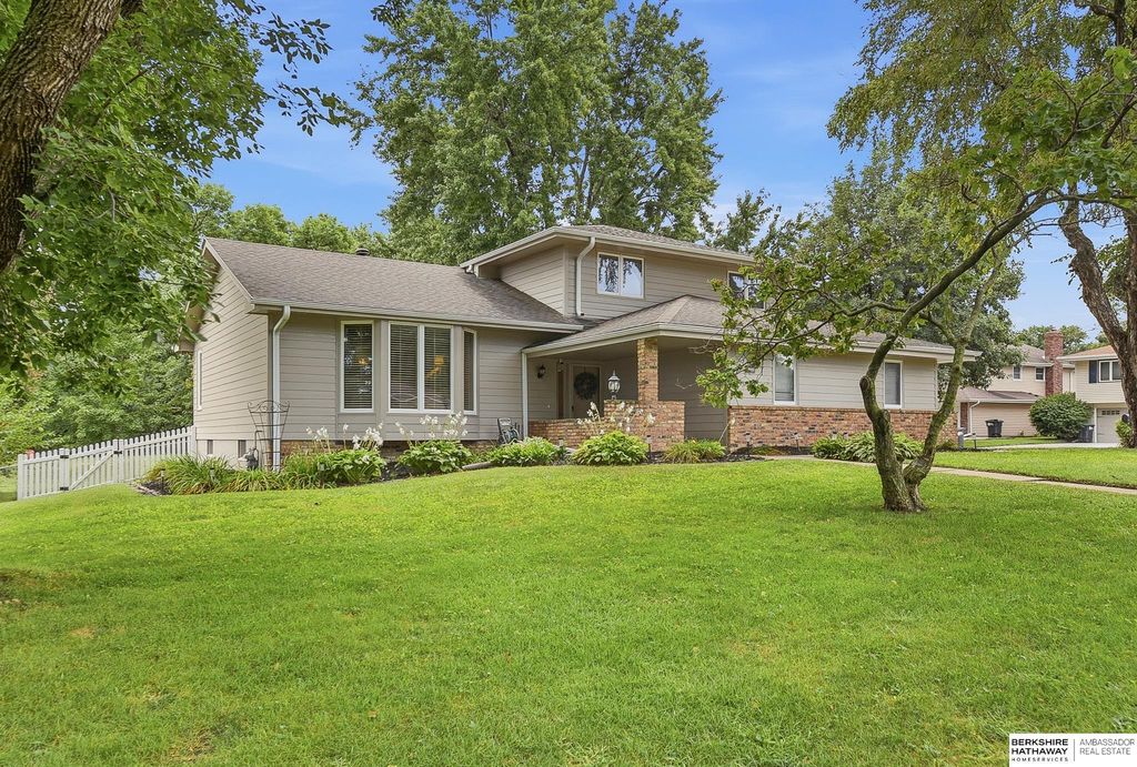 14445 Shirley Circle, Omaha
