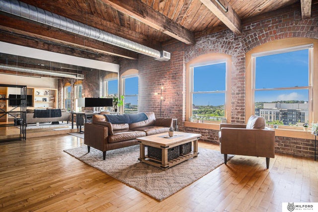 Photo of Listing #22521277