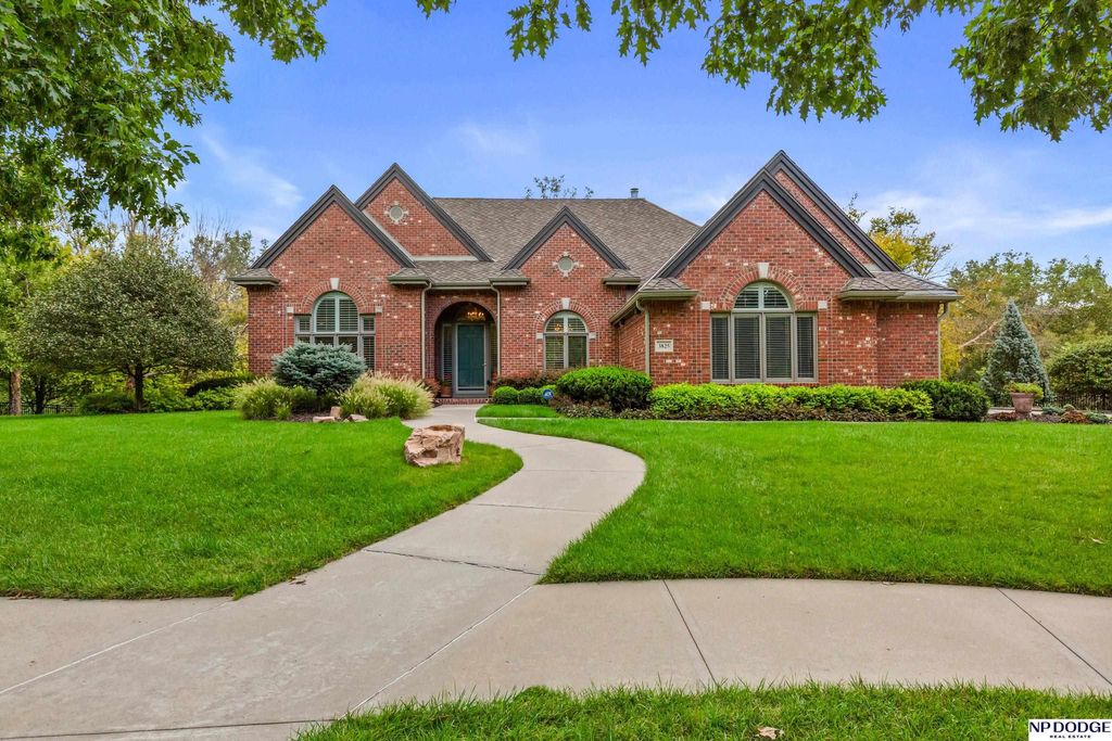 3825 S 179 Terrace, Omaha
