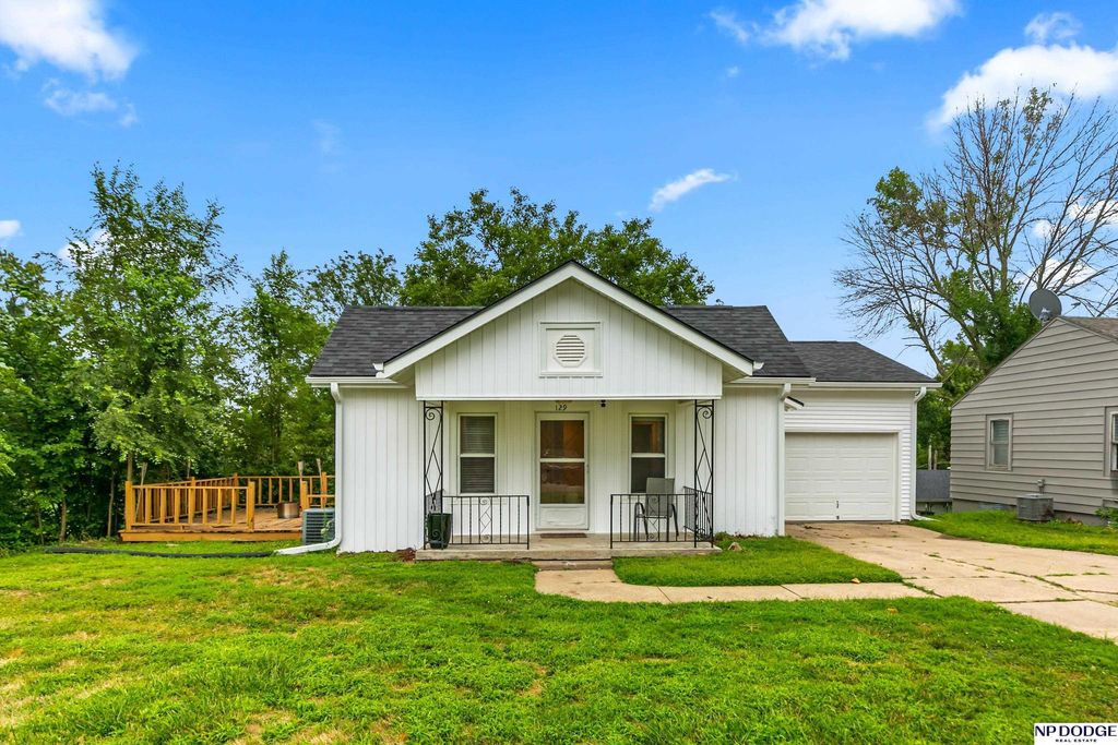 129 N Stark Street, Bennington