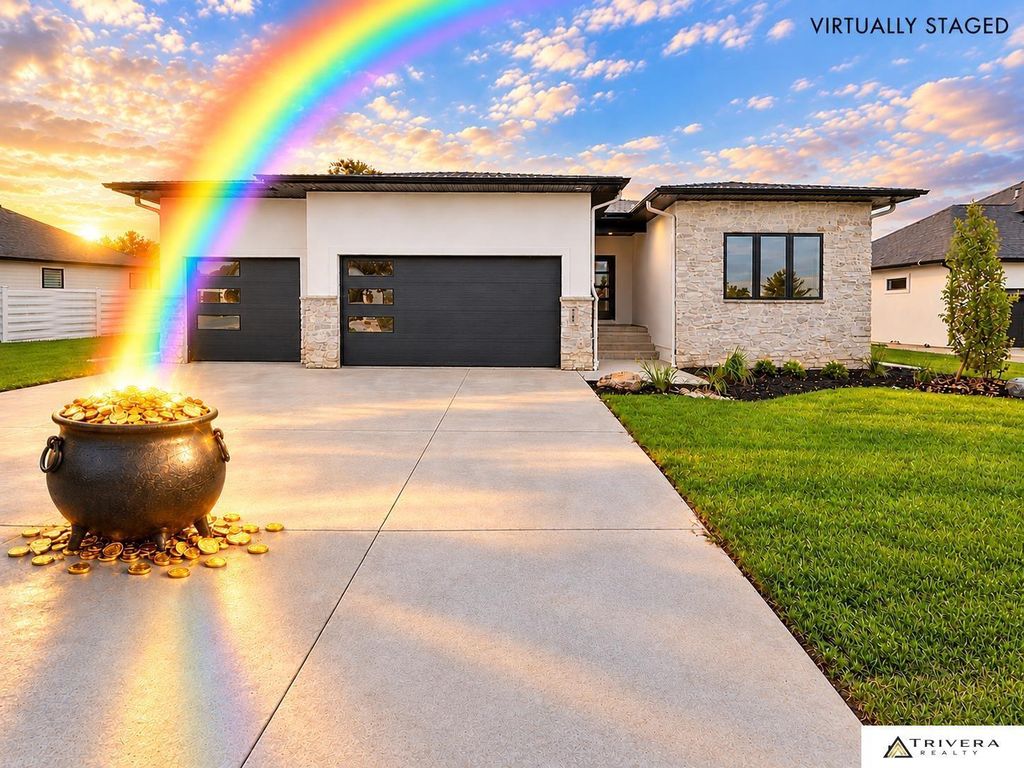 9160 Hillcrest Trail, Lincoln
