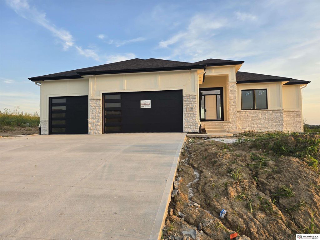 16127 Belling Street, Bennington