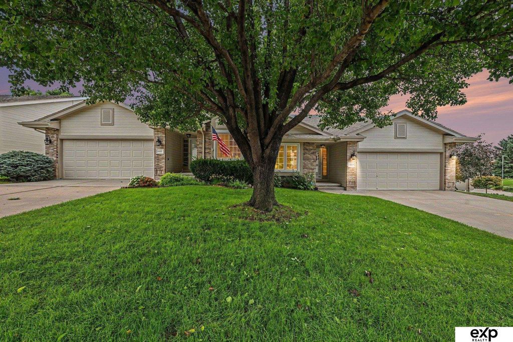 16609 Monroe Street, Omaha