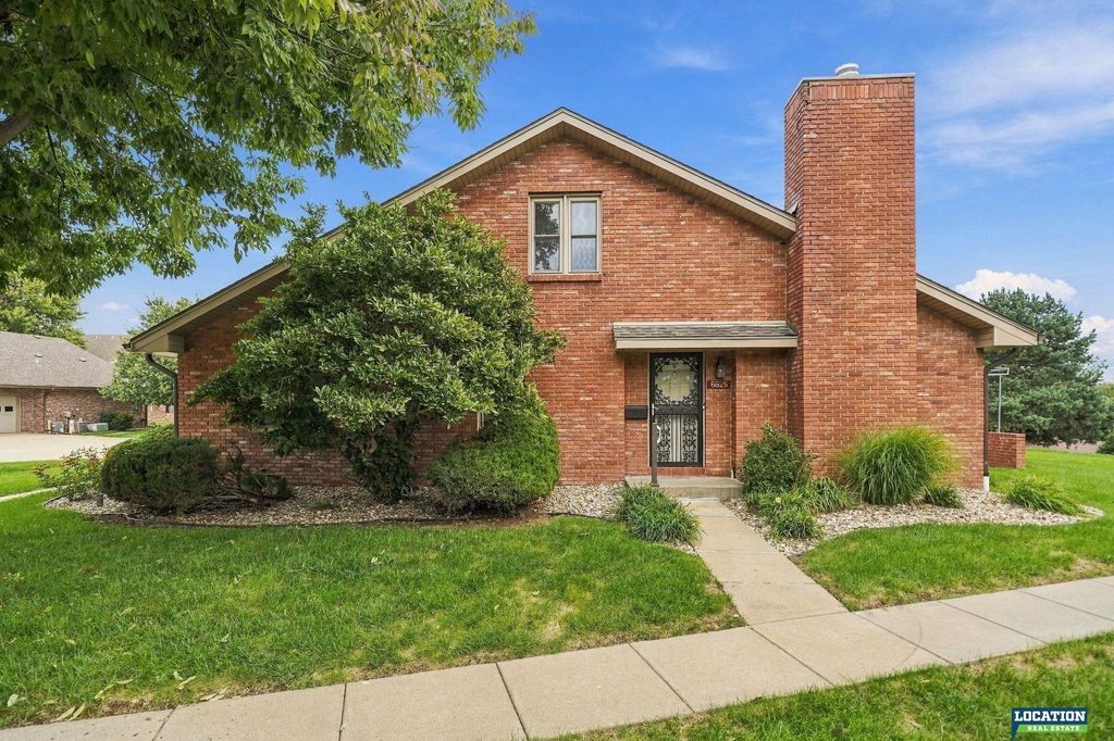 6625 Shenandoah Court, Lincoln