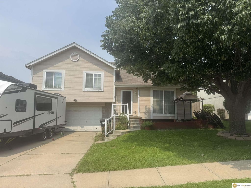 7714 Fillmore Street, Omaha