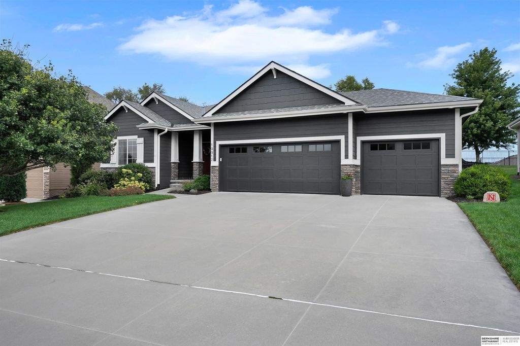 19912 Maple Street, Gretna