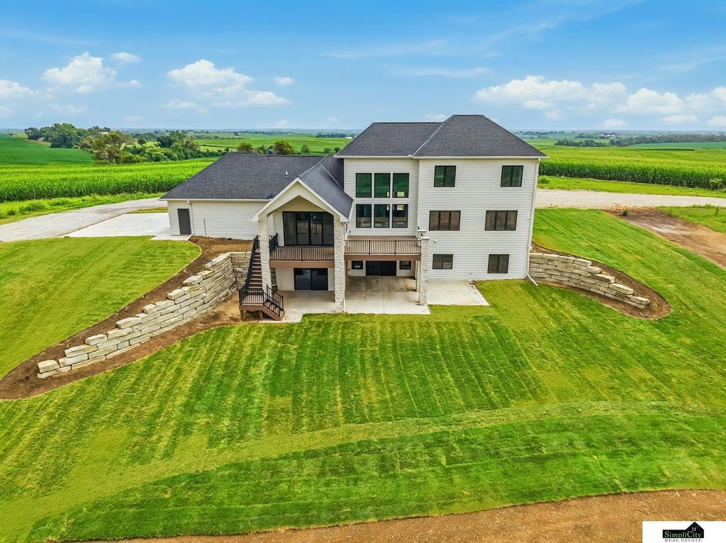 1652 County Road E Road, Wahoo
