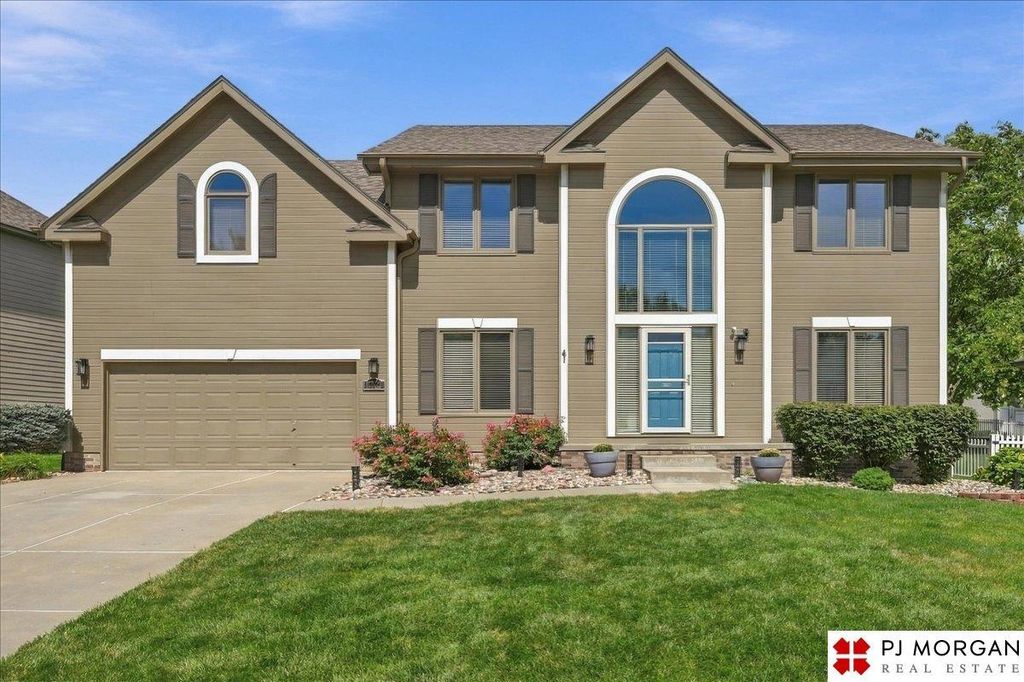 17622 Monroe Street, Omaha