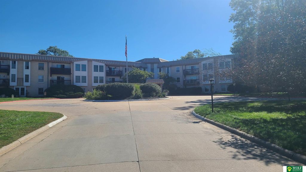 4000 S 56th Street, Unit 118b, Lincoln
